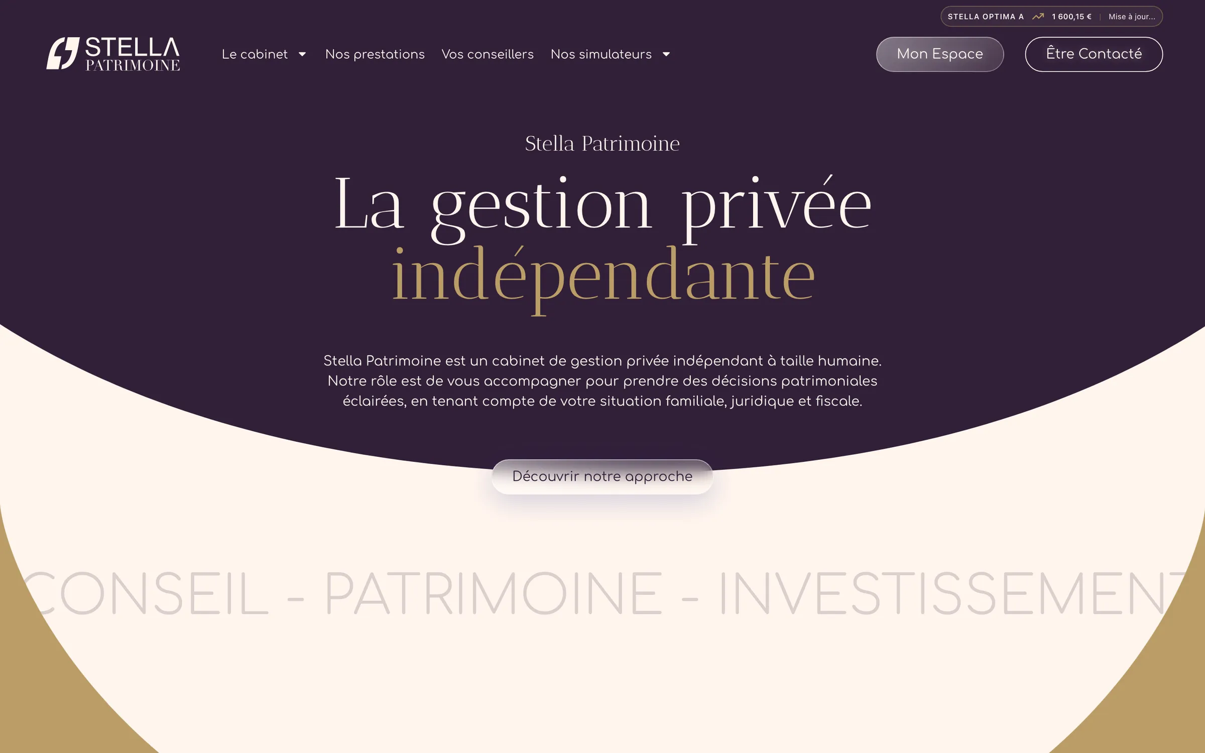 Page d'accueil de Stella Patrimoine sur ordinateur : fond prune, titre « La gestion privée indépendante » et bandeau du cours du fonds.