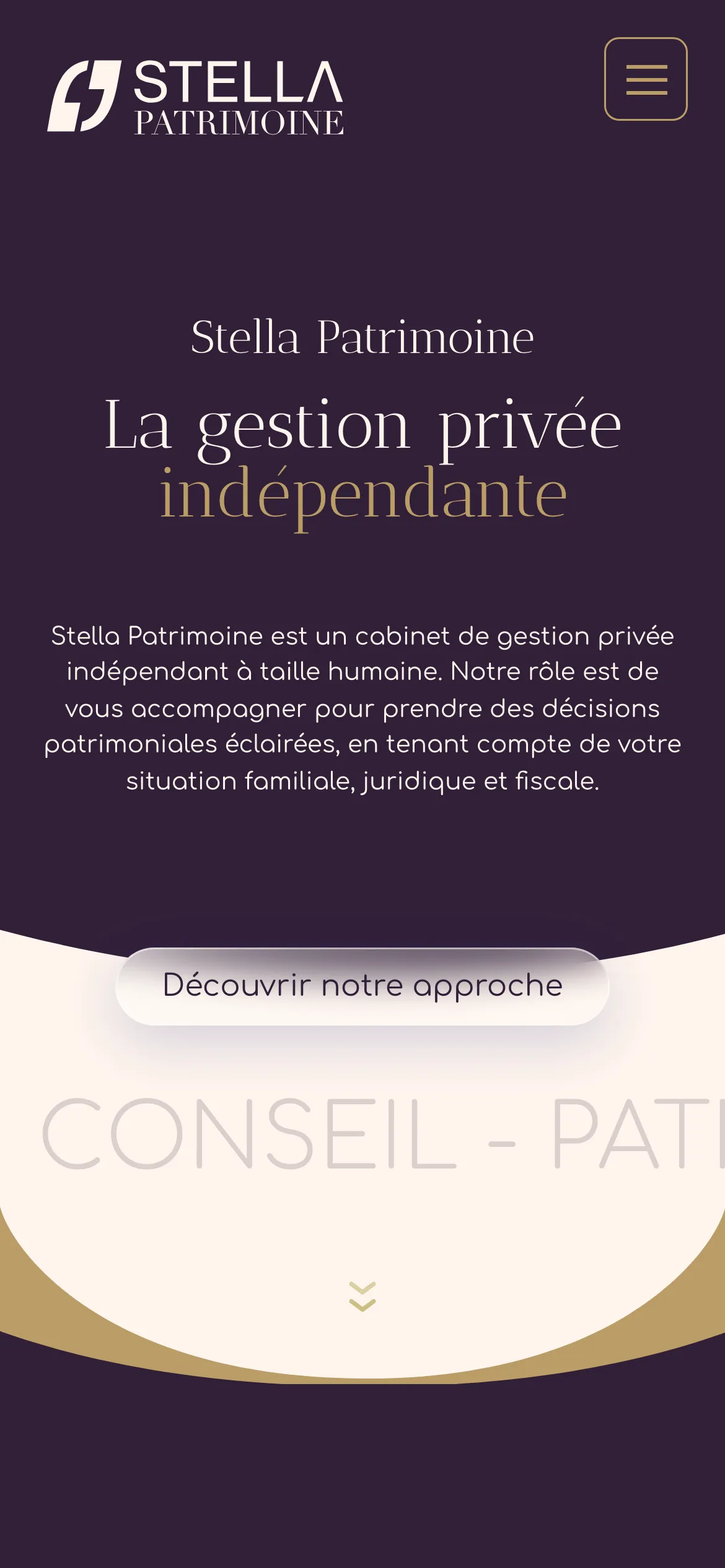 Page d'accueil de Stella Patrimoine sur mobile : titre en serif sur fond prune et présentation du cabinet.