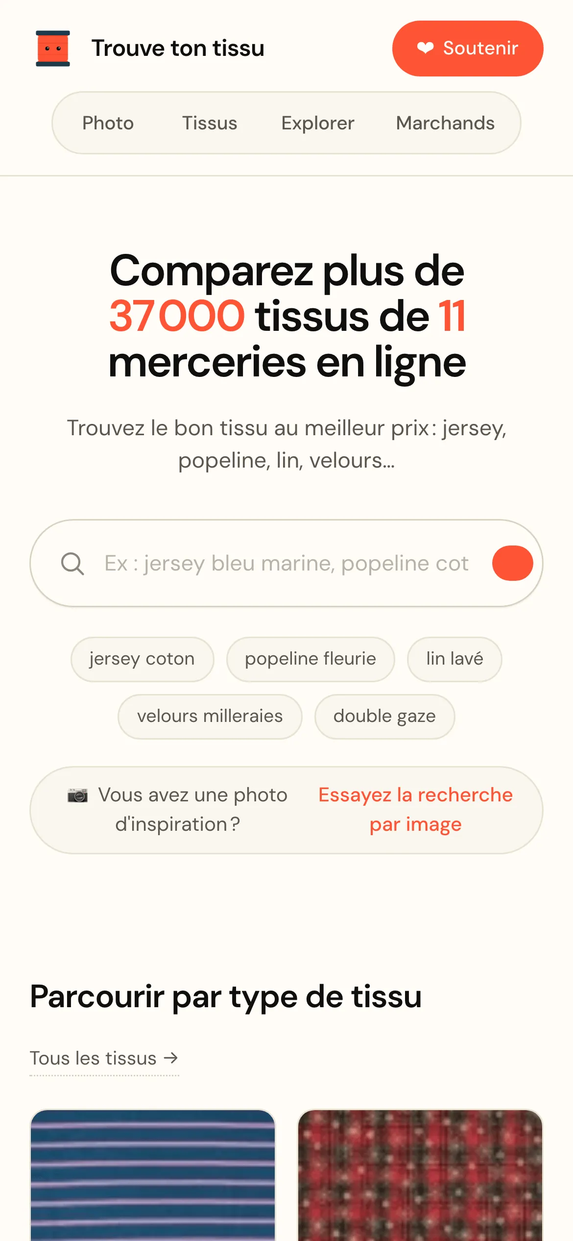 Page d'accueil de Trouve ton tissu sur mobile : titre, recherche et suggestions de tissus.